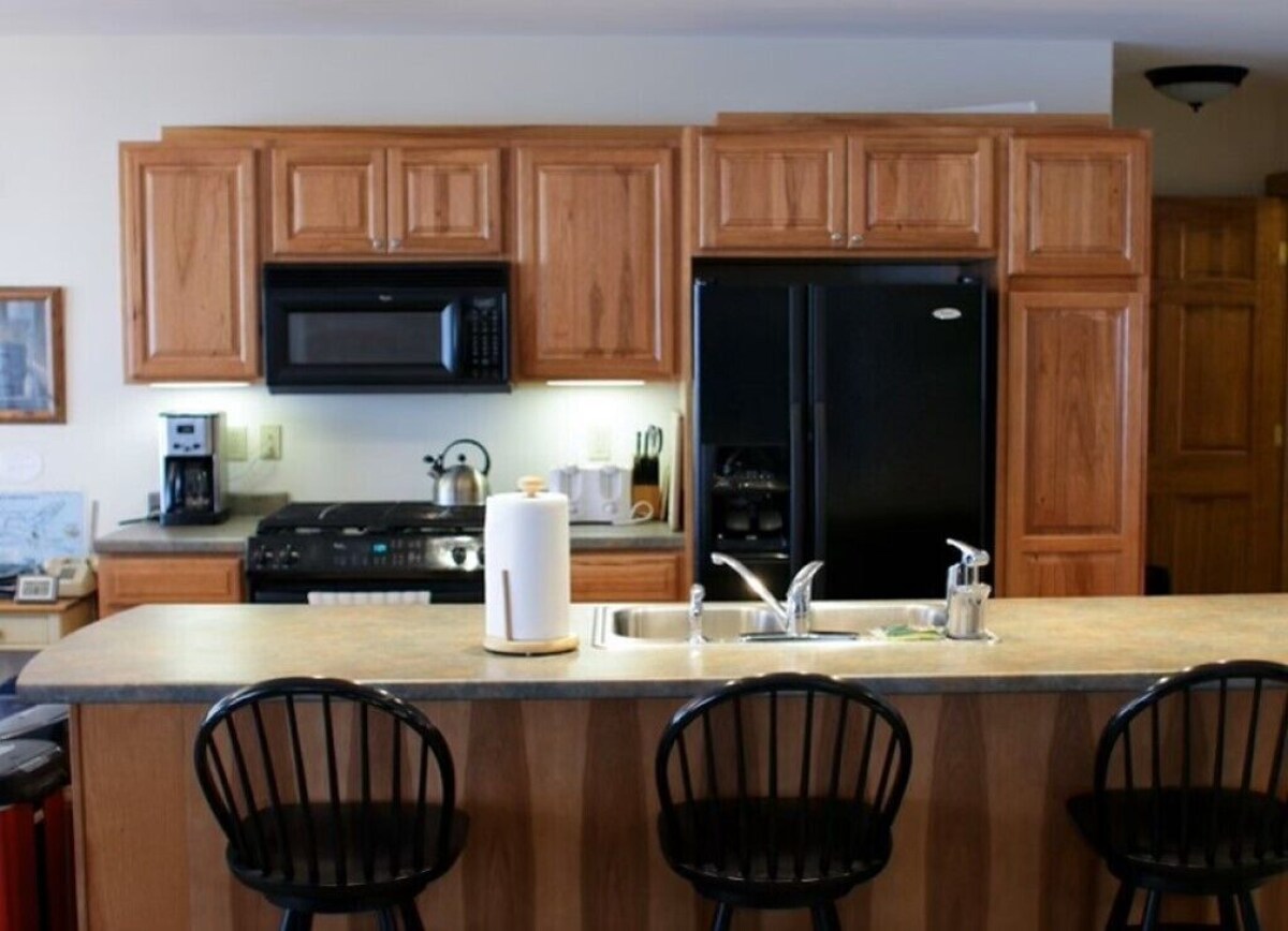 Ski-in, Ski-out Vacation Condo at Jay