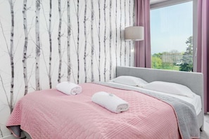 A quiet bedroom perfect for relaxing. 