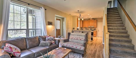 Ketchum Vacation Rental | 3BR | 2.5BA | 1,336 Sq Ft | 2 Stories