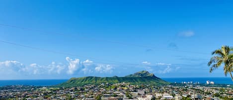 AMAZING view of Diamond Head from the lanai