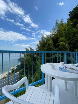 outside coffee table view