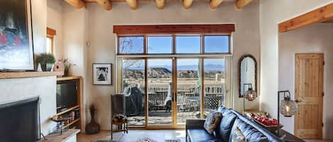 Living Room w. Mountain Views