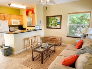 Living Room Kitchen 