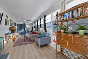 252 living room (2)