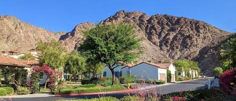 Legacy Villas Rental - dramatic location next to the Santa Rosa Mountains