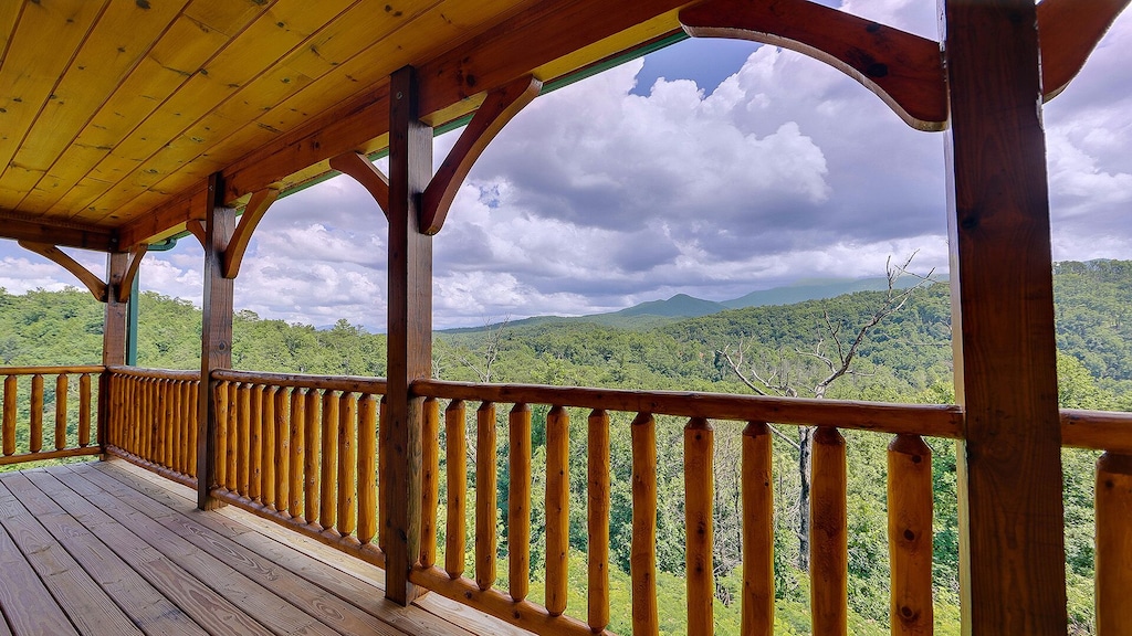 Gatlinburg Mansion porch view