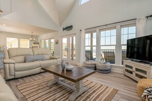 Ohana Living Room Dauphin Island