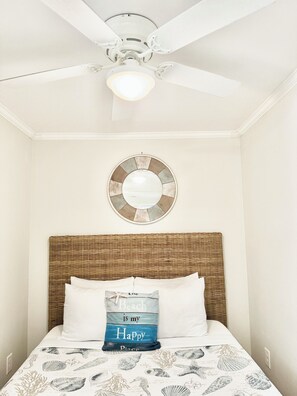 Queen size bed.