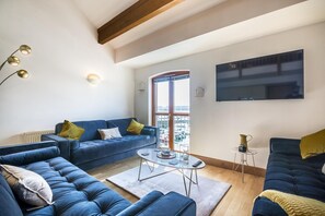 Marina View - 3 Bedroom Apartment - Milford Marina (3214)