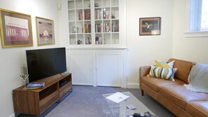 Brand new 4K, Ultra Hi-Def TV with all premium channels included