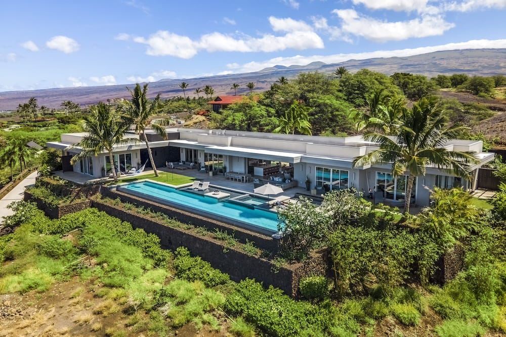 Hapuna Modern House Hawaiian Luxury Vacation