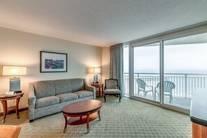 Balcony access from living room 