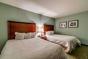 Master bedroom with 2 Queens 