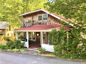 Approach to Creekhouse Front Door