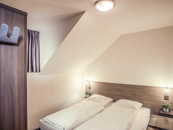 Building, Property, Furniture, White, Light, Comfort, Wood, Lighting, Bed Frame, Architecture