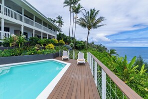 Oceanfront Pool at Hale Kai
