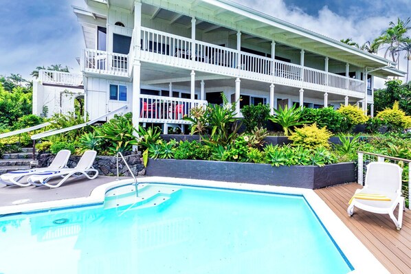 Hale Kai Suites in Hilo HI