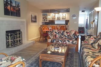 Home Away From Home* Pool* Golf* Close To Beaches, Shopping & Restaurants