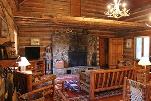 Authentic LodgeCraft furniture. 