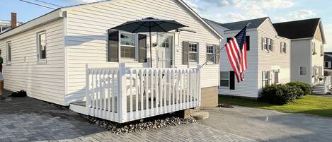 Located in beautiful neighborhood —porch for watching sunsets over the marsh