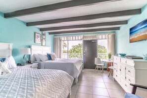 Tiled Flooring, New Bedding and Bright, Sunshiney Views Make This A Great Vacay Spot!
