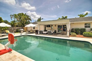 Private Heated Pool | Ring Doorbell (Facing Out) | Step-Free Access
