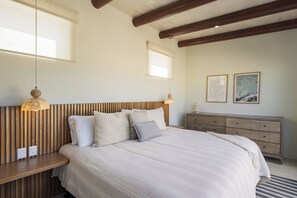 We loved the location. It was close to everything and so easy.-Eliane S.