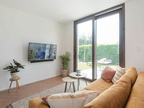 Propriété, Confort, Cadre, Design Intérieur, Plante D'Appartement, Salon, Sol, Bois, Plante, Sol