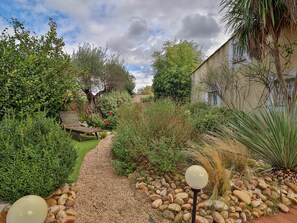 Plante, Nuage, Ciel, Communauté Des Plantes, Paysage Naturel, Arbre, Lot Terre, Végétation, Herbe, Suppression Des Plantes Ligneuses