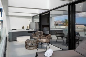 Bain à remous intérieur