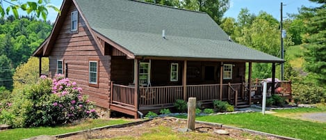 Mountain Dreams Cabin