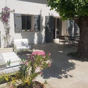 espace salon sur la terrasse