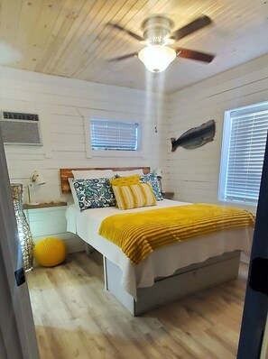 Queen size bed
