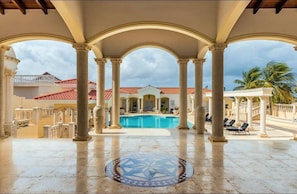 Lounge area with classical columns