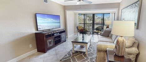 Fabulous living room beautifully updated with large flat screen TV (cable/streaming)