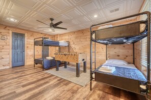 Absolutely loved the stay! Would not hesitate to return.-Blake 
