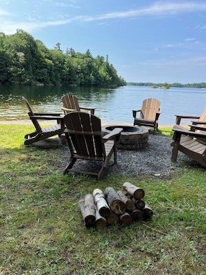 fire pit at water's edge (firewood provided)