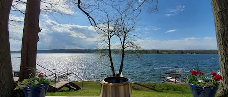 Beautiful afternoons in the shade overlooking the lake.