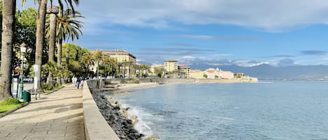 Boulevard Lantivy,
Plage de Saint Francois