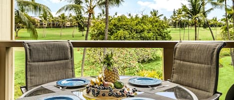 Outdoor dining