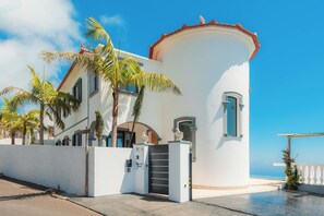 Blue Sea Tower hosted by family owned Blue Ocean Villas