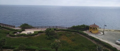 Vista para praia/oceano