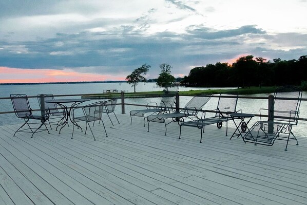 Enjoy the sunrise and sunset from our two story deck. 