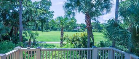 Fairway to Heaven overlooks the fairway of the 5th hole of Kiawah Island's Osprey Point Golf Course.