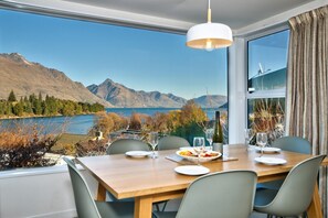 Imagine sitting in the dining room with views like this