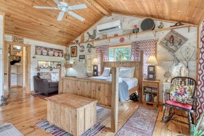 This was a really cute spacious cabin! Morgan Oct 10
