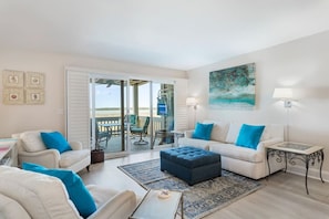 Pet friendly condo rental