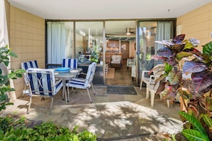 The lanai has seating for 5 people.
