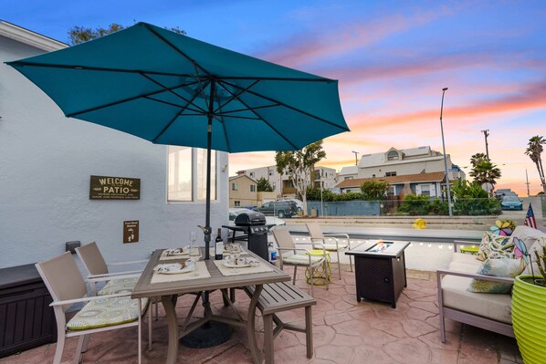 Outdoor dining area