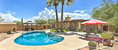 Tucson Vacation Rental | 4BR | 2BA | Step-Free Access | 1,926 Sq Ft